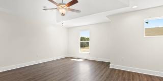 Beautifully Upgraded 3B/2.5B  Tuscan Village Townhome near Destin Harbor, Bay, and Beaches Gallery 16