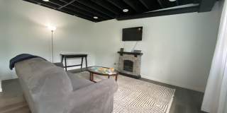 406 Lark Lane - 1 Gallery 61