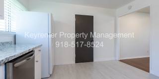 3 Bed 1.5 Bath in Great Midtown Location! Gallery 18