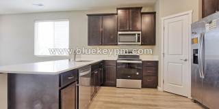 4 Bed, 3 Bath Home Just off Ward Road and 4th Plain Blvd Gallery 6