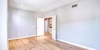 21 Portica Gallery 20