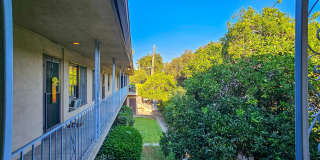 449 North Euclid Avenue Gallery 21