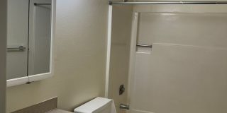 (858) Fox Fire - 2 Bedroom / 1 Bathroom Gallery 9