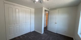 SPACIOUS HOME IN LAVERKIN FOR RENT! Gallery 42