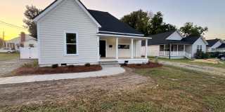 Fully Renovated Home just minutes from Downtown Rock Hill Gallery 1