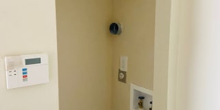 3 bedrooms /2 bath Condo Available Now Gallery 21