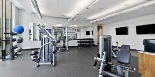 610 E Market St #2915 Gallery 27