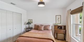 1304 SANTA ROSA COURT Gallery 15