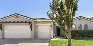 Beautifully Upgraded Single-Story Home in Gated Westlake Community Gallery 1