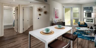 Topaz Apartments Gallery 5