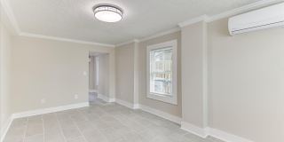325 Meridian Avenue Gallery 8