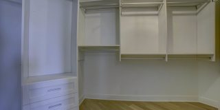 440 N Mcclurg Court Gallery 27