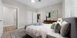 Album Cooley Station 55+ Active Adult Apartment Homes Gallery 6