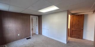 2 Bedroom Home with bonus room ! Gallery 18