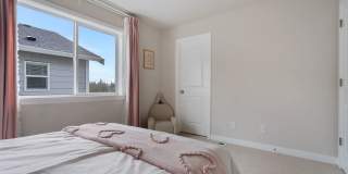 Modern 2023-Built 4-Bedroom Home in Alpine Estates Modern 2023-Built 4-Bedroom Home in Alpine Estates Gallery 21