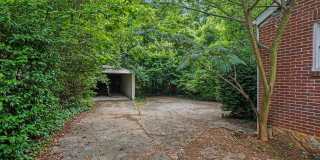 Great Emory Area Rental Gallery 14