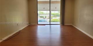 1800 N Lauderdale Ave Gallery 1