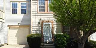 Beautiful 3BR Townhome in Burtonsville | Garage, Deck & Community Amenities Gallery 1