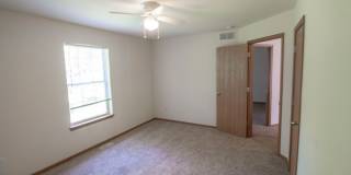Four Bedroom, Three Bathroom Duplex with Attached Garage Gallery 19