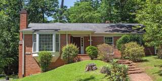 $1,000 Off 1st Month's Rent - Pet-Friendly Near Shops at Stonefield Gallery 1
