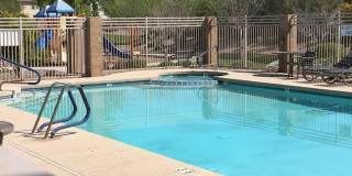 Exquisite Chandler 4 bed 3 bath home with Community Pool!! Gallery 18