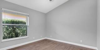 1097 Egret Circle N Gallery 31