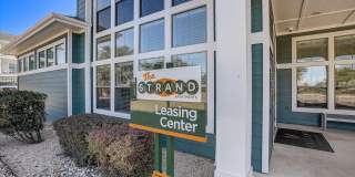 Strand Strand Gallery 49