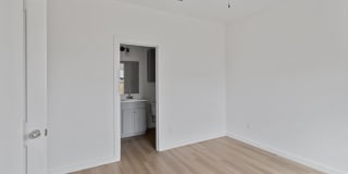 5708 Kemper Street Gallery 18