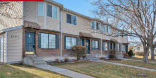 Awesome Rose Park Thouse in quiet community! Awesome Rose Park Thouse in quiet community! Gallery 1