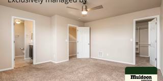 Beautifully done home close to Military Bases and Amazon Building! Gallery 17