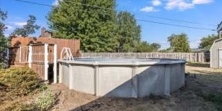 Beautiful 4-Bedroom, 1.5 Bathroom Home Gallery 19