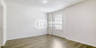 801 Roosevelt Street Gallery 8