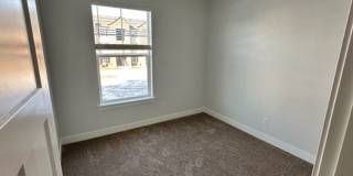Gorgeous Condo! Gallery 13