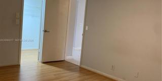 2906 SW 21st Ter Gallery 5