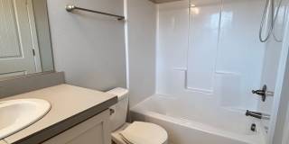 Newer 2 Story Home in Newberg   SHOWINGS  START  MAY 15th Gallery 16