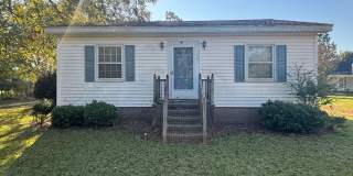 2 Bed House, Quiet Community, Country Living Gallery 1
