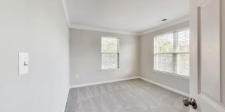 43537 CLIVEDON Court Gallery 24