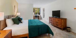 832 BAYPORT WAY Gallery 21