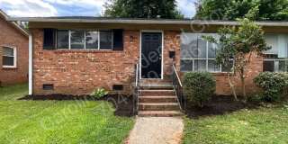 4928 Malibu Drive Gallery 1