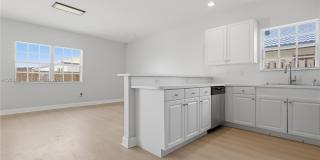 16068 SW 101st Ter Gallery 11