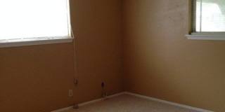 213 ROYAL DR Gallery 9