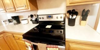 1408 Christie Gallery 19