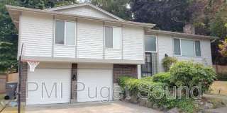 32728 35th Ave SW 32728 35th Ave SW Gallery 1