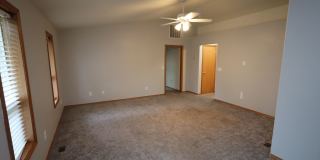 3 Bedroom, 2 bath house with A/C! Gallery 1