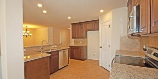 1321 Crestview Drive Gallery 11