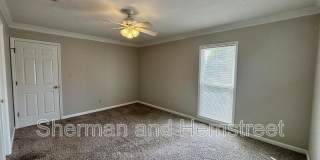 2139 Holt Street Gallery 10