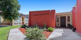 Fountain Garden Gallery 2