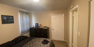 Cute 3 Bedroom Fourplex on Sunny Lane Gallery 6