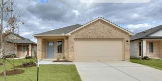 3 BR/2 BA in BASTROP - 1489 SF in Pecan Park - Close to TESLA! Gallery 1