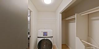 University Manor - Newly Renovated Units just a short walk from Campus! Gallery 149